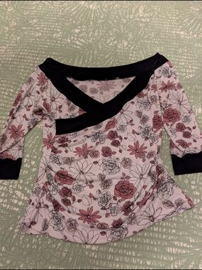 Floral Wrap-Style Women's Top in Dusty Rose and Black
